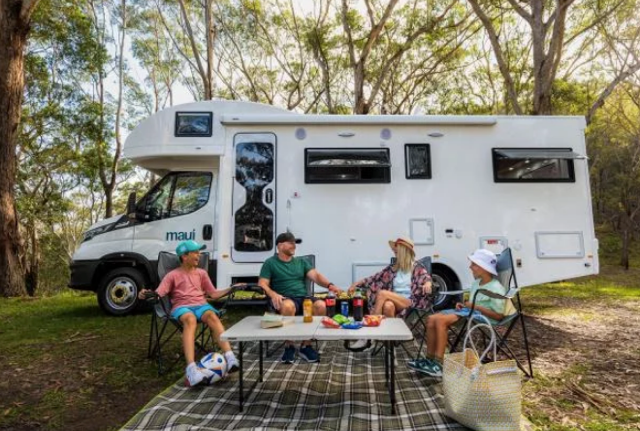 Maui 4 Berth Beach